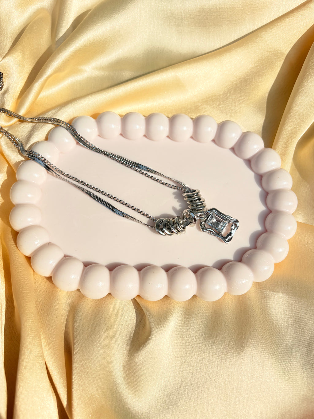 Silver Unisex dual chain pendent